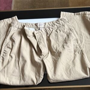 Classic Men's Khaki Chinos